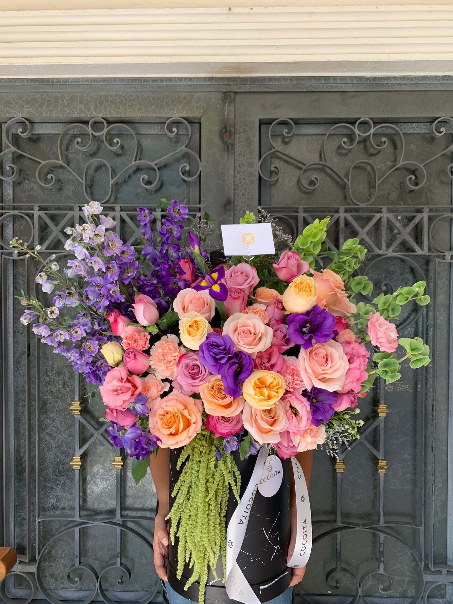 Caja con flores Rosa y Morado